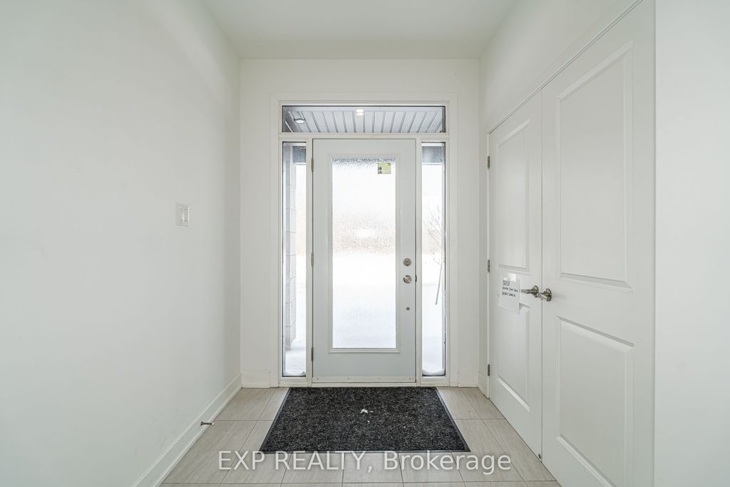 Photo of 914 Alvarez Lane, Leitrim, ON K1T 0W2 (MLS # X12710736)