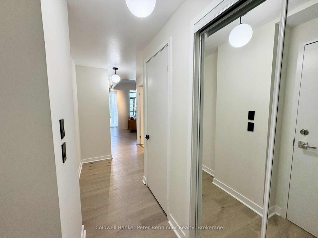 Photo of 14 York Street #2308, Toronto, ON M5J 0A9 (MLS # C12415484)