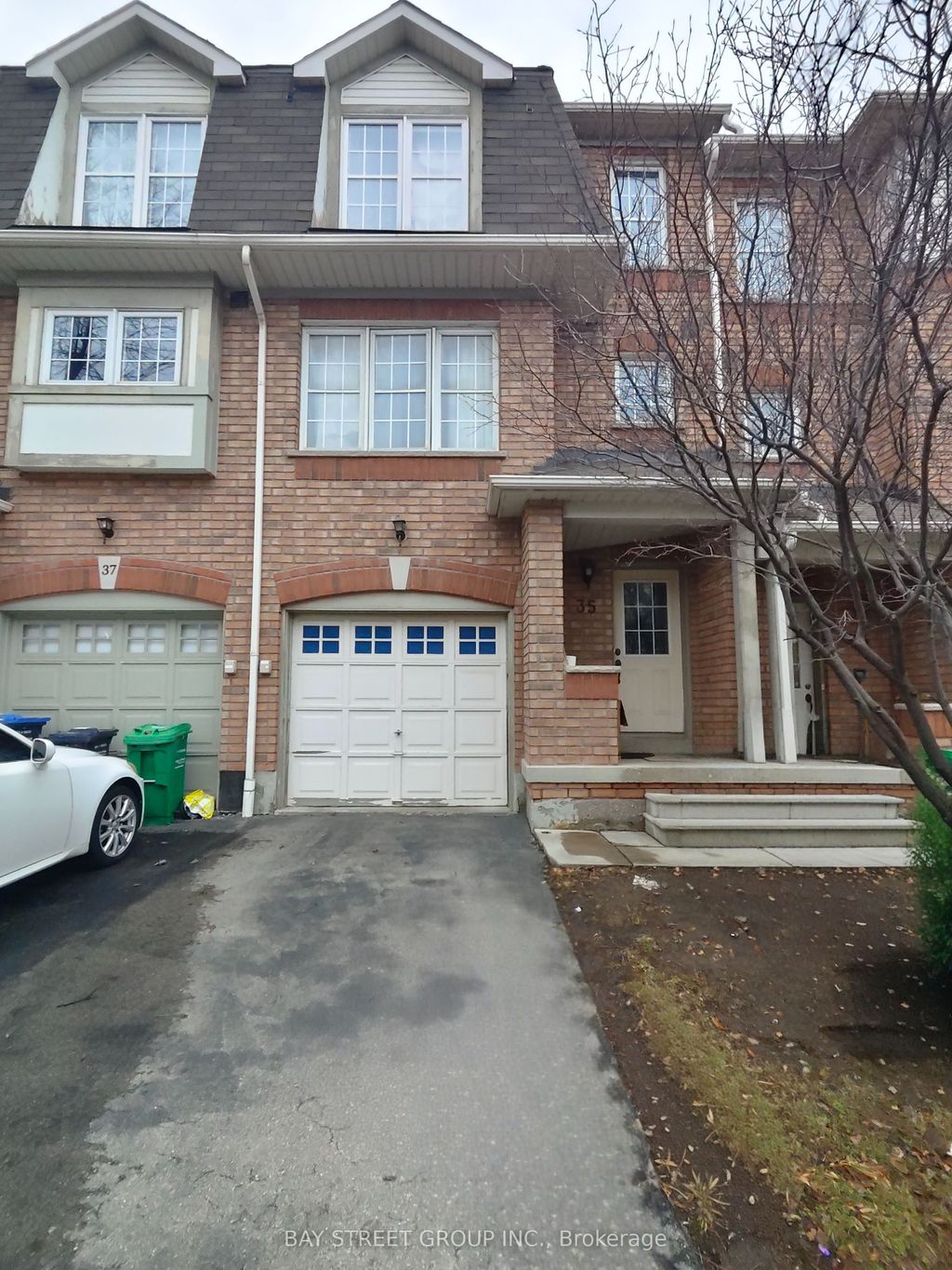 Photo of 3030 Breakwater Court #35, Mississauga, ON L5B 4N7 (MLS # W12745782)