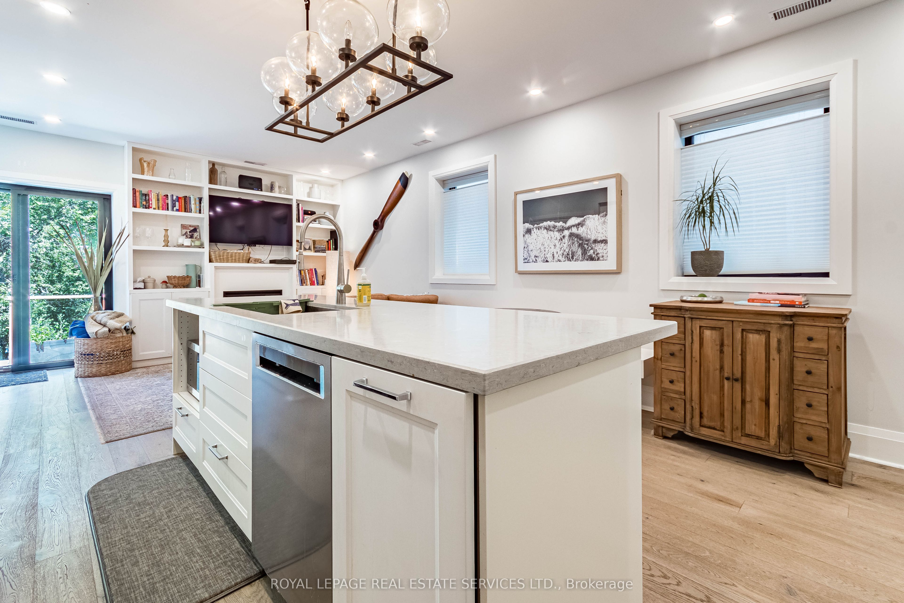 238 Garden Avenue