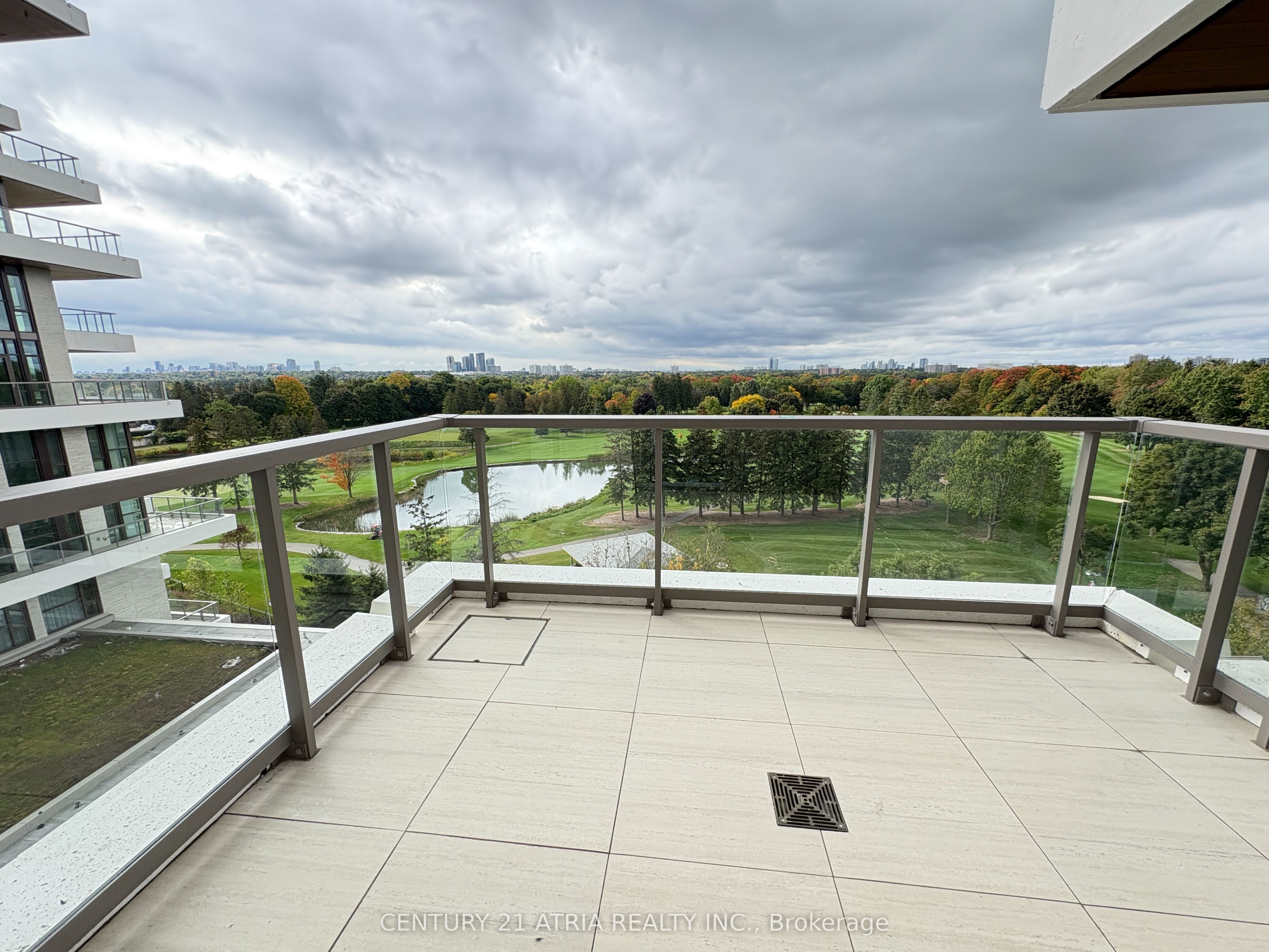 397 Royal Orchard Boulevard 605