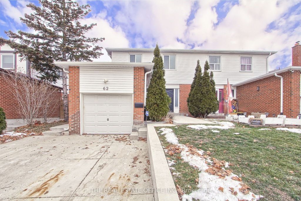 Photo of 62 Radford Drive, Brampton, ON L6V 2Y9 (MLS # W12648880)