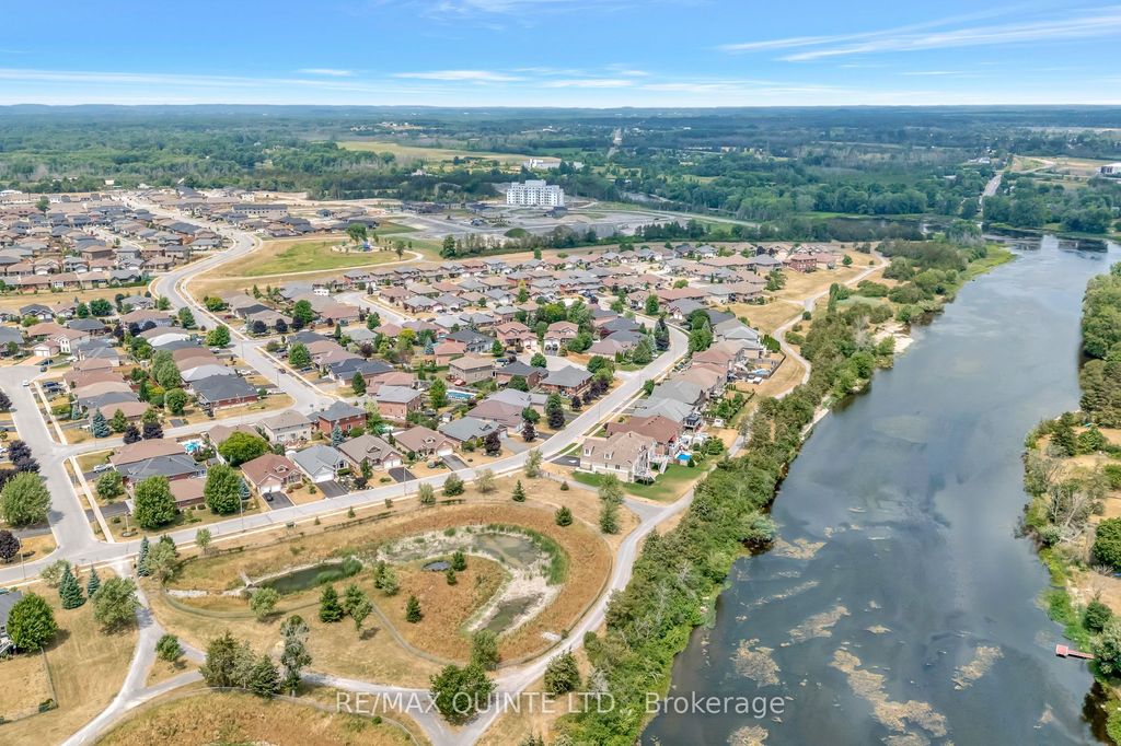 Photo of 7 Chestnut Drive, Belleville, ON K8N 0M9 (MLS # X12597570)