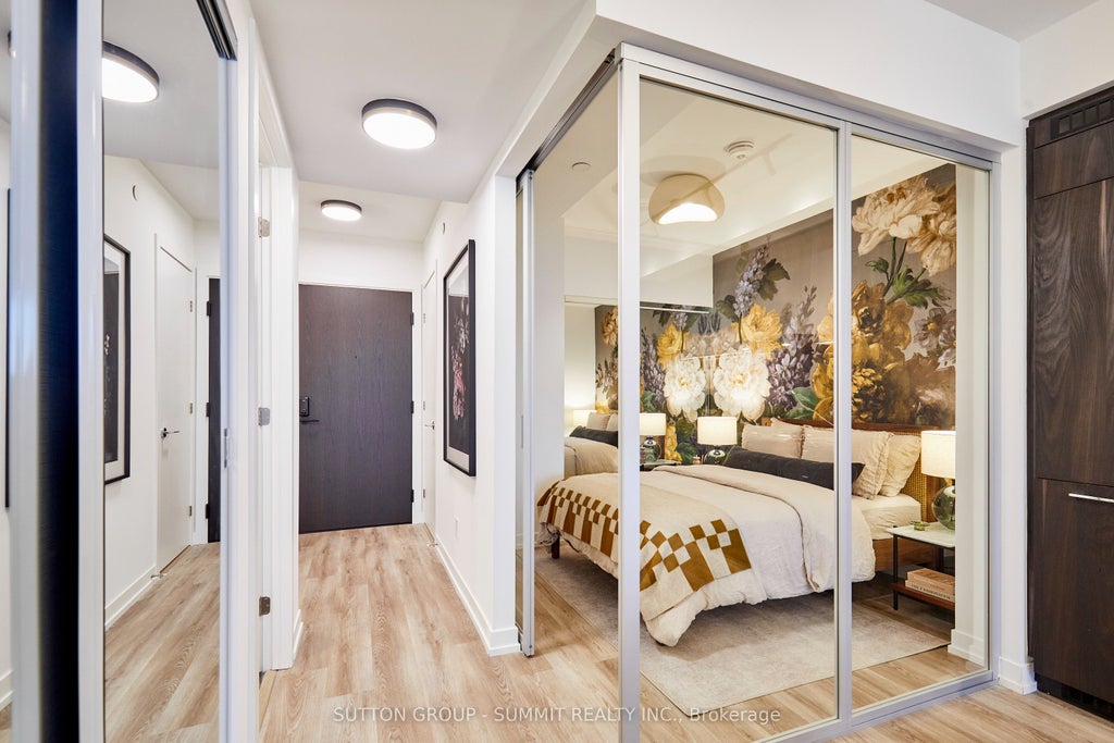 Photo of 771 YONGE Street #2501, Toronto, ON M4W 0B8 (MLS # C13820132)