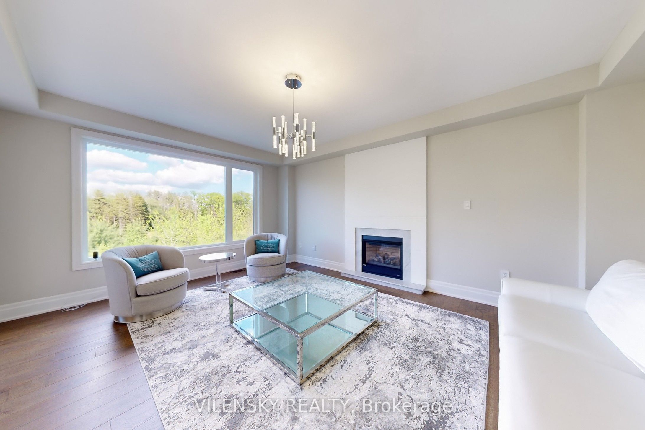 37 Hurst Avenue