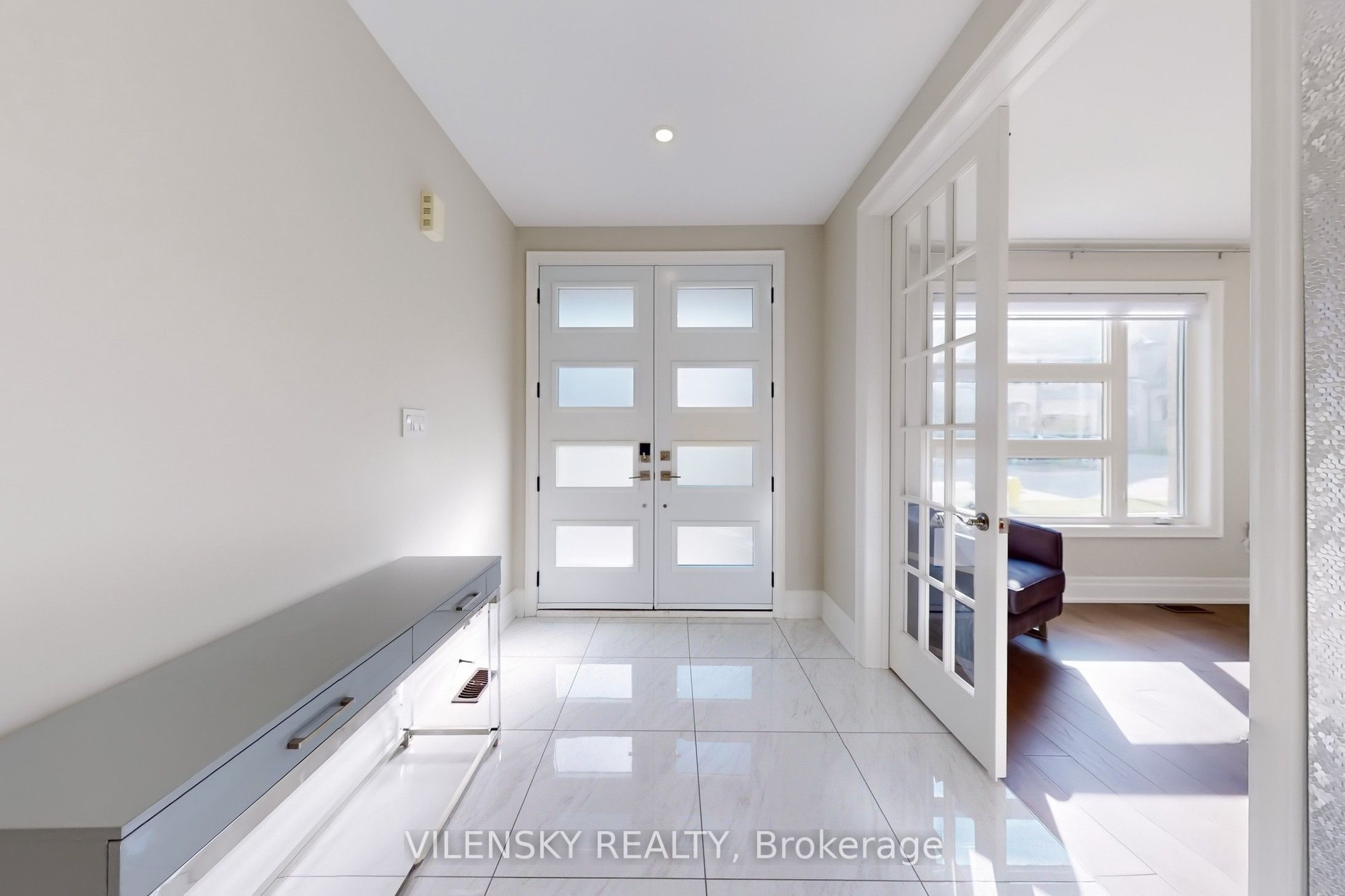 37 Hurst Avenue