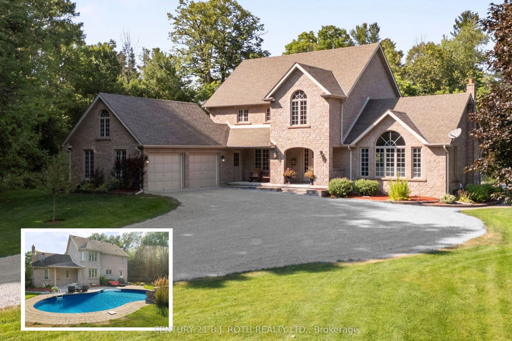Photo of 256 DENNEY Drive, Essa, ON L0M 1B1 (MLS # N12450077)