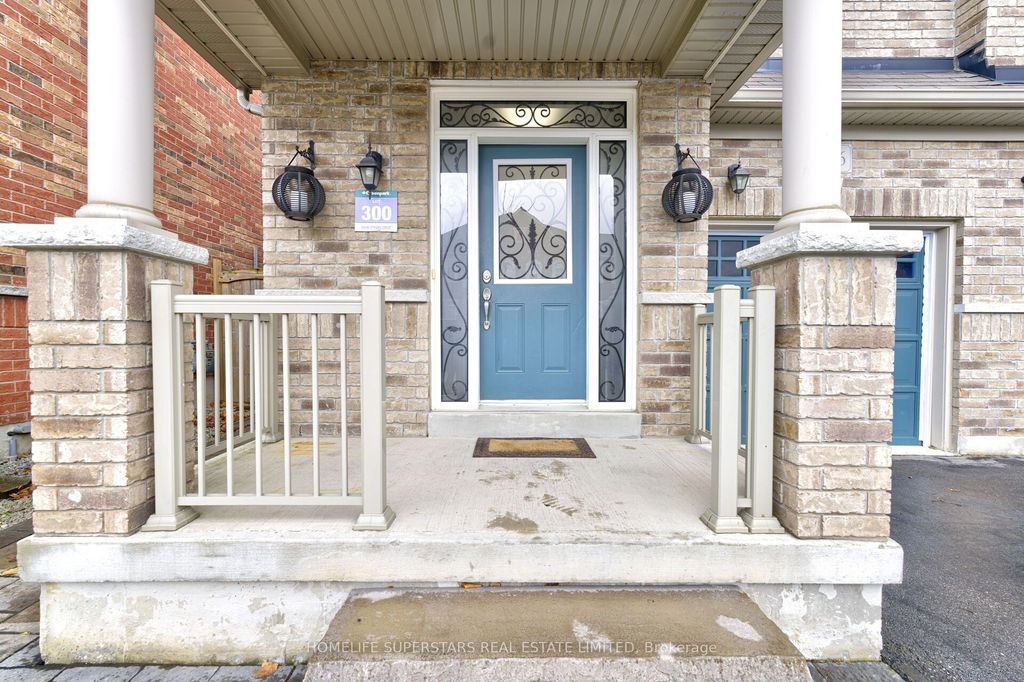 Photo of 5606 ETHAN DRIVE N/A, Mississauga, ON L5M 0N2 (MLS # W12531428)