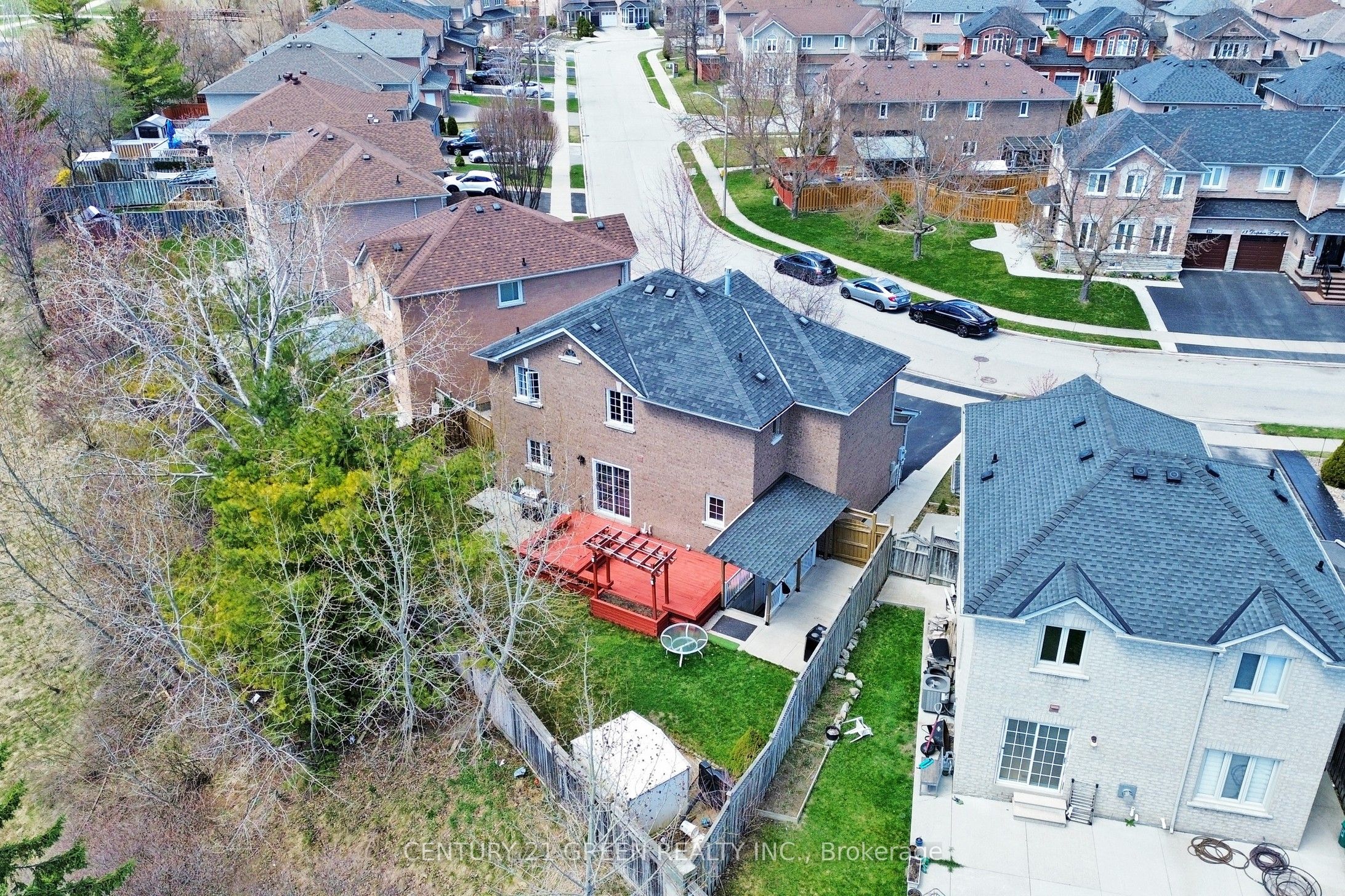 26 Dolphin Song Crescent