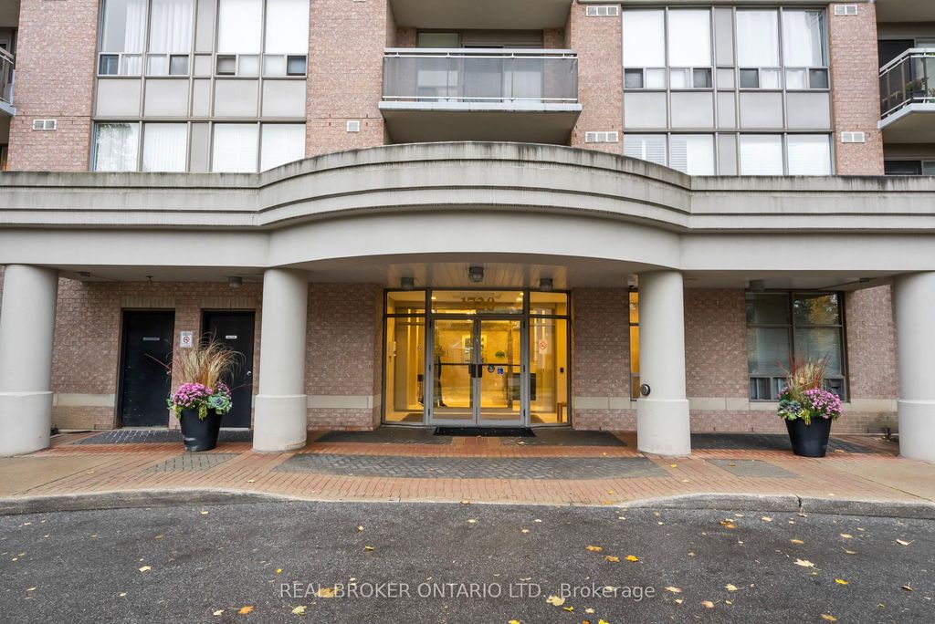 Photo of 1720 Eglinton Avenue E #601, Toronto, ON M4A 2X8 (MLS # C13084398)