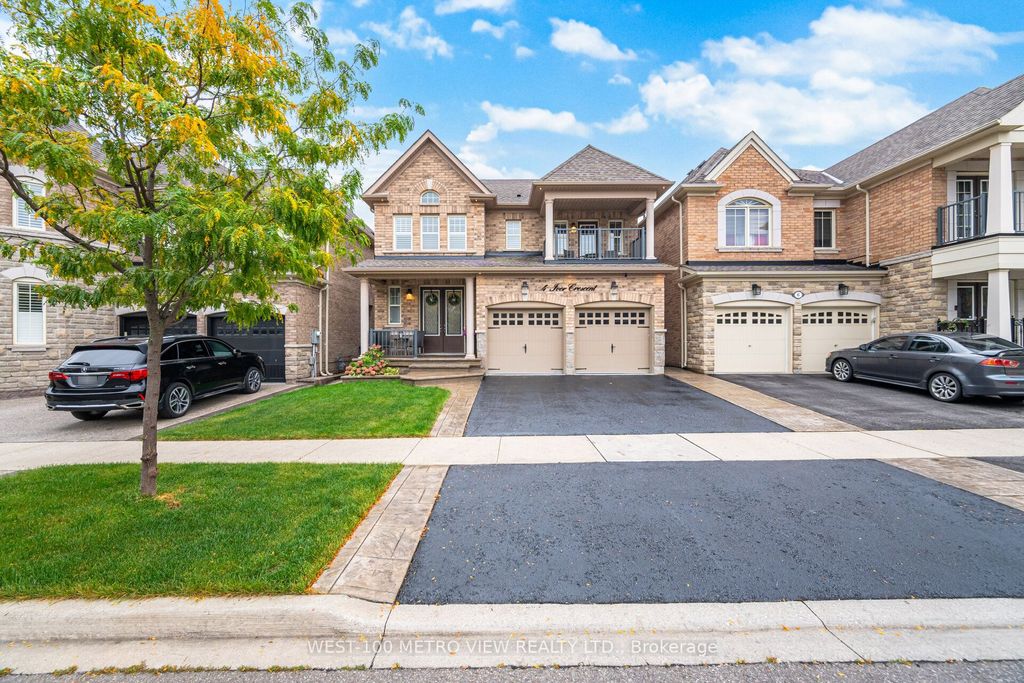 Photo of 4 Ivor Crescent, Brampton, ON L7A 4L5 (MLS # W12832196)