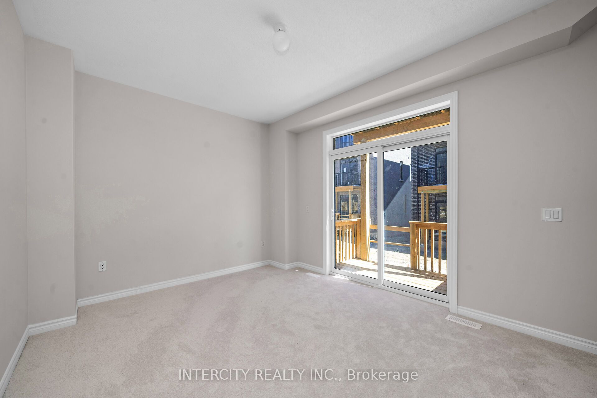 29 Drainie Street