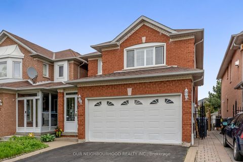 10 Wildberry Crescent Brampton ON L6R 1M7