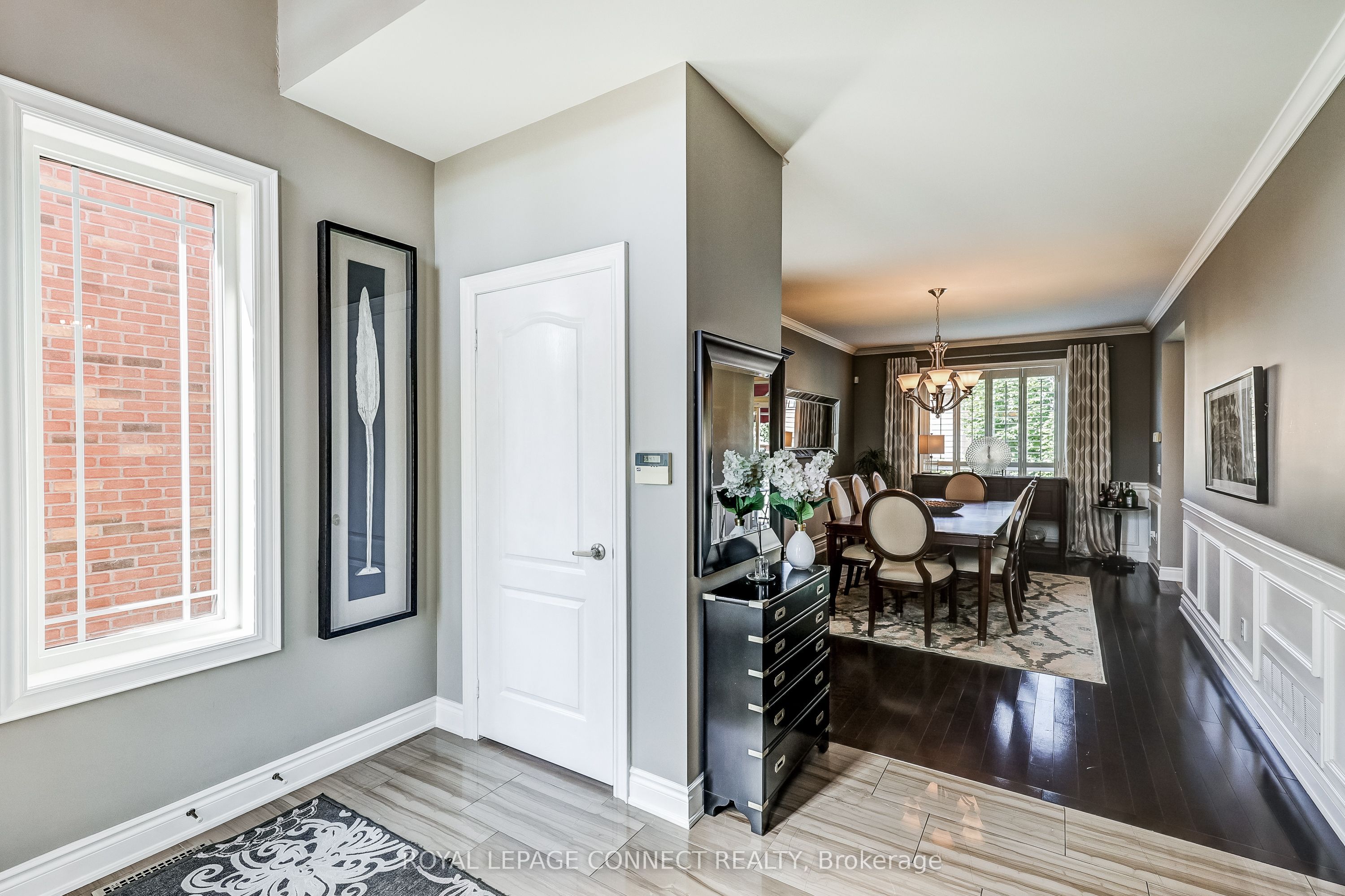 27 Inverhuron Street
