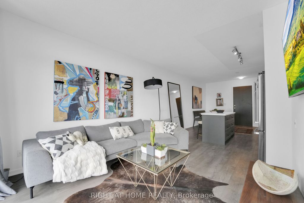 Photo of 105 THE QUEENSWAY N/A #1414, Toronto, ON M6S 5B5 (MLS # W12428224)