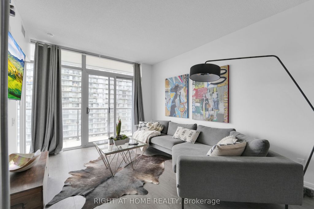 Photo of 105 THE QUEENSWAY N/A #1414, Toronto, ON M6S 5B5 (MLS # W12428224)