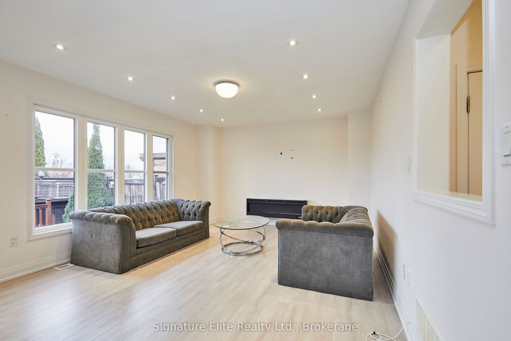 Photo of 58 John W Taylor Avenue, New Tecumseth, ON L9R 0E1 (MLS # N12597046)