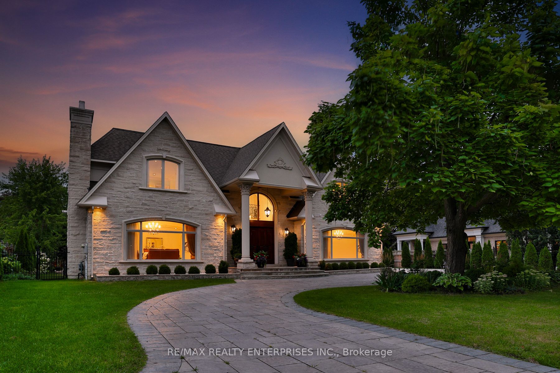 1511 Broadmoor Avenue