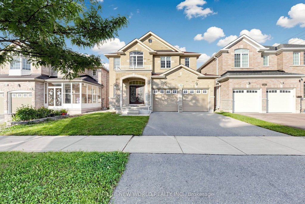 Photo of 20 Pineforest Place, Markham, ON L6E 2B1 (MLS # N13645424)
