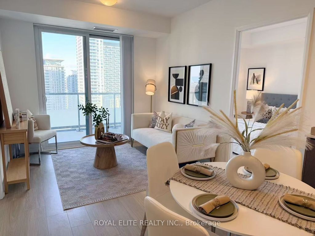 Photo of 50 Dunfield Avenue #2718, Toronto, ON M4S 0E4 (MLS # C12669524)