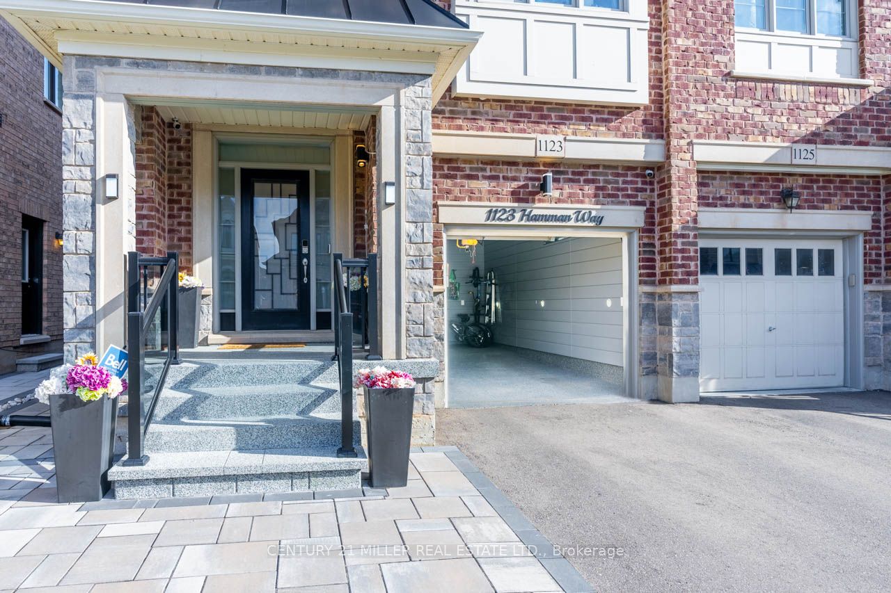 1123 Hamman Way