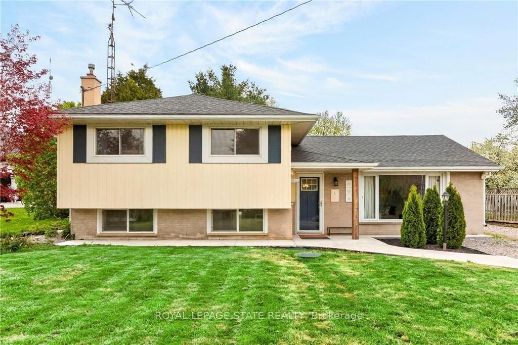 Photo of 183 Sunnyridge Road, Hamilton, ON L0R 1R0 (MLS # X13122540)