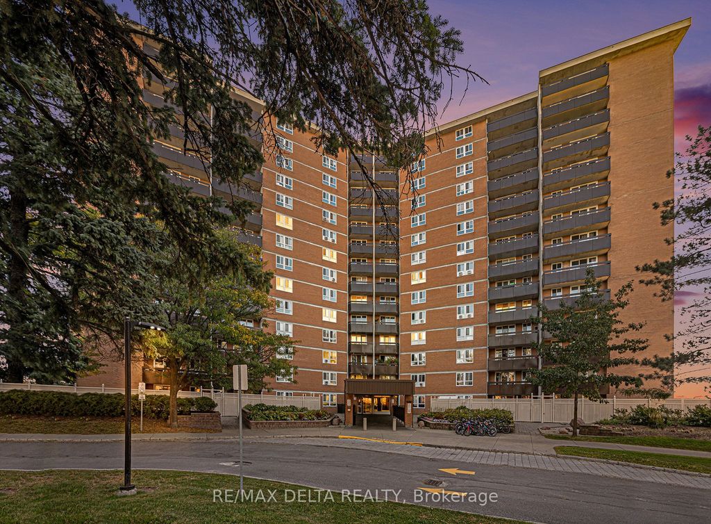 Photo of 2020 Jasmine Crescent #513, Beacon Hill North - South and Area, ON K1J 8K5 (MLS # X12596606)