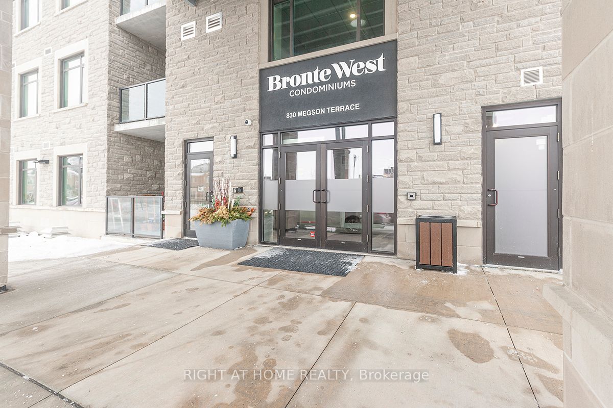 830 MEGSON Terrace 321