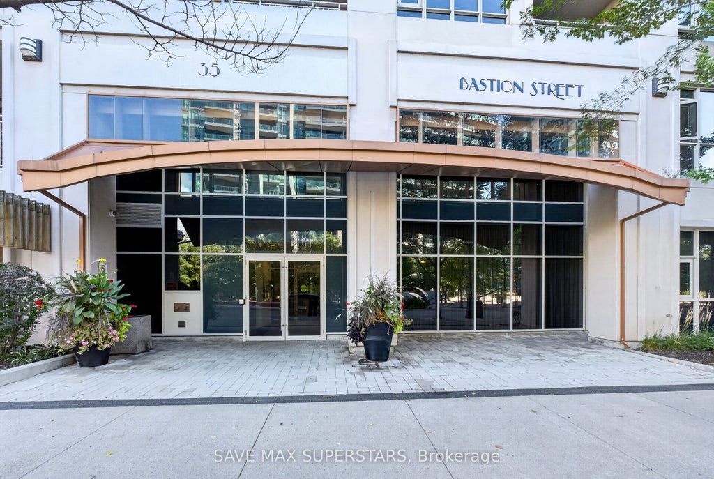 Photo of 35 Bastion Street #714, Toronto, ON M5V 0C2 (MLS # C13835030)