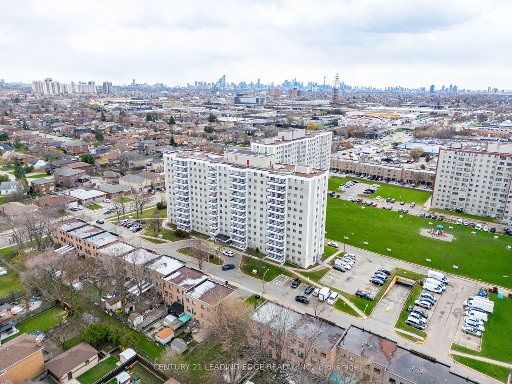 Photo of 200 Lotherton Pathway #1208, Toronto, ON M6B 2G9 (MLS # W13018828)