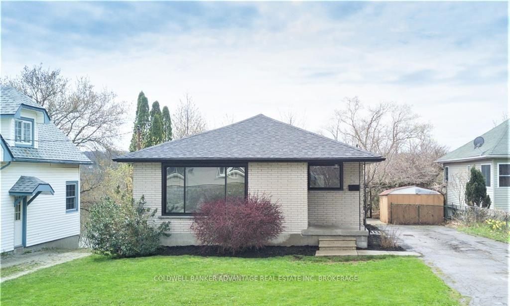 Photo 1 of 27 — 55 Kent Street, St. Catharines, ON L2S 1H4