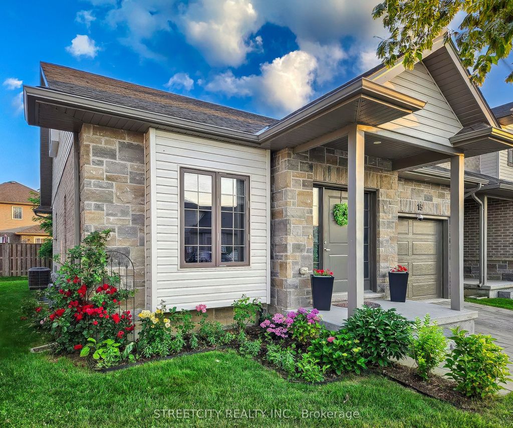 Photo of 2910 Tokala Trail #15, London North, ON N6G 5B4 (MLS # X12632096)