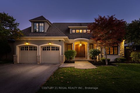 Photo of 2442 Meadowood Crescent, Oakville, ON L6L 1V6 (MLS # W12469948)
