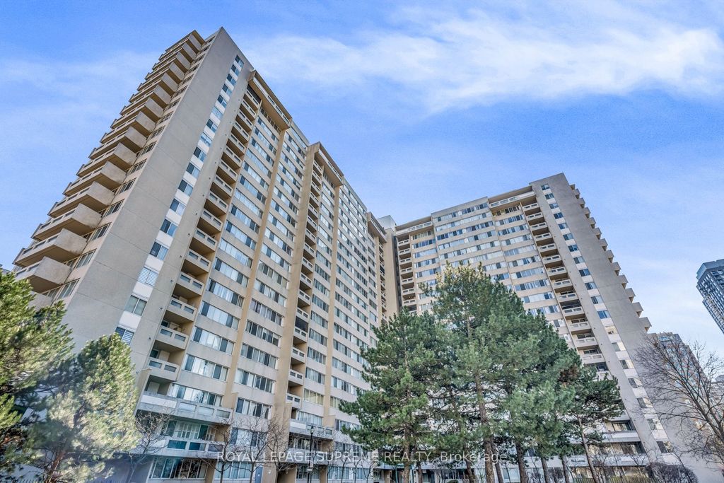Photo of 3590 Kaneff Crescent #1907, Mississauga, ON L5A 3X3 (MLS # W12981464)