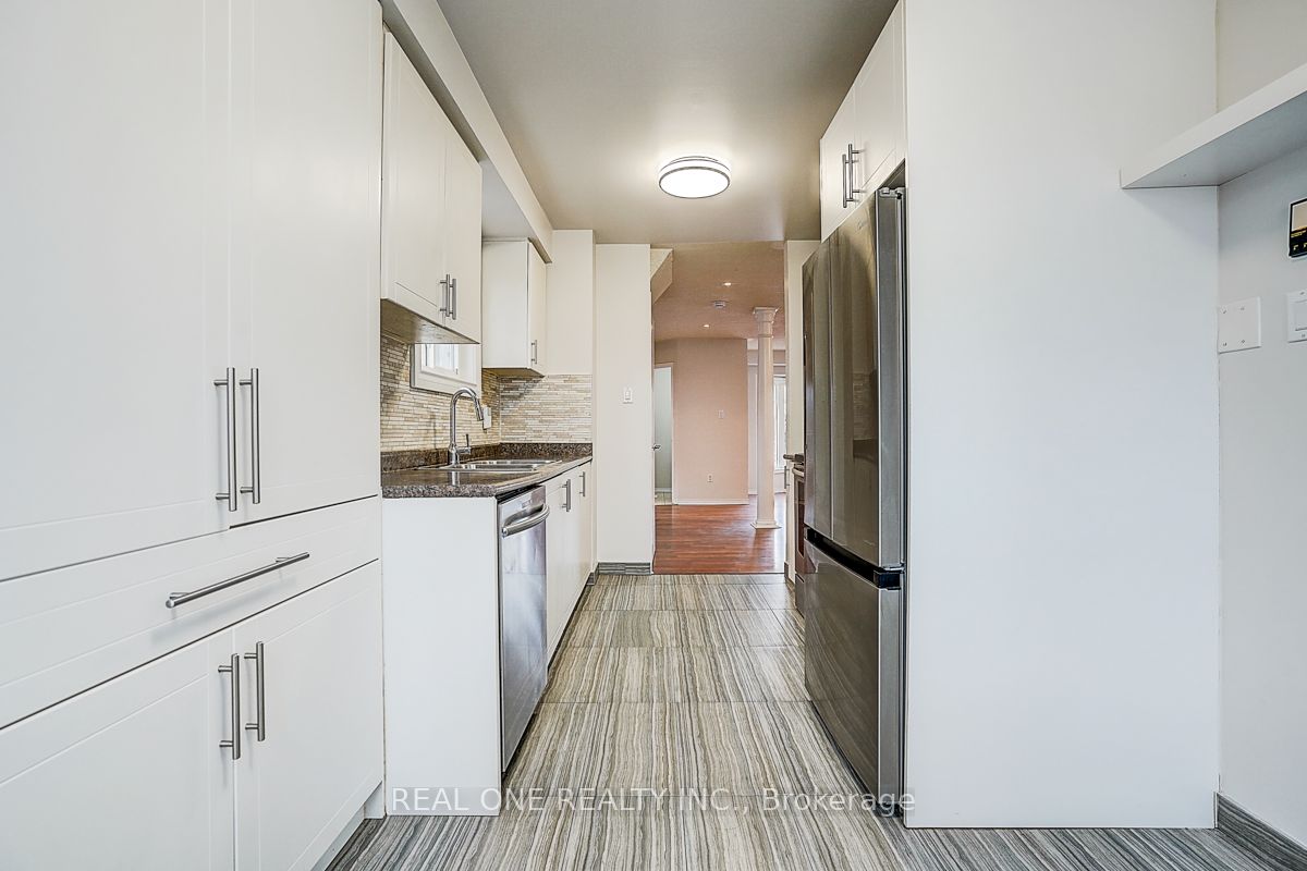 1485 Torrington Drive 21