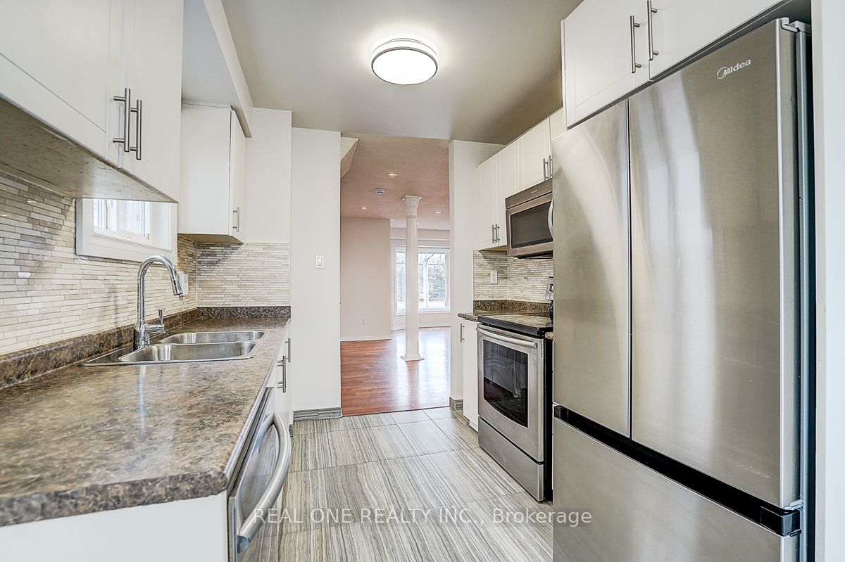 1485 Torrington Drive 21