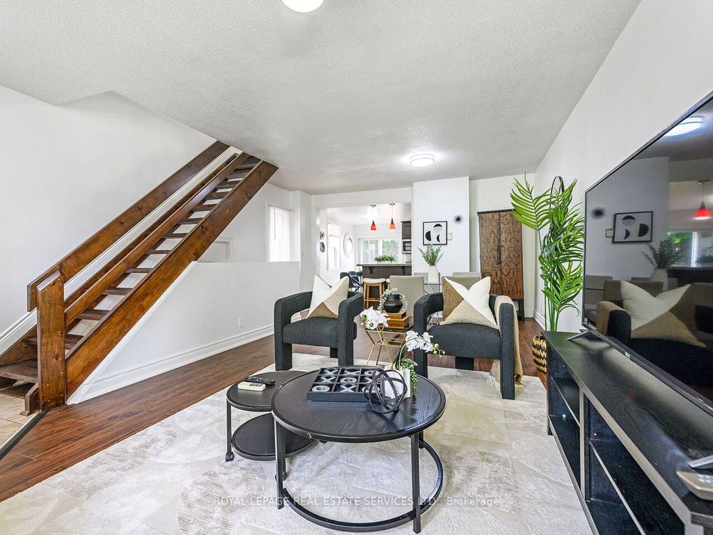 Photo of 135 Bernice Crescent, Toronto, ON M6N 1X3 (MLS # W12843148)