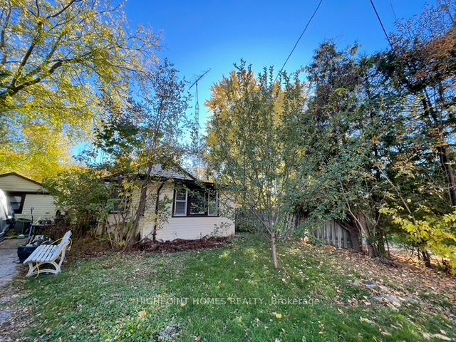 257 Cedarholme Avenue S