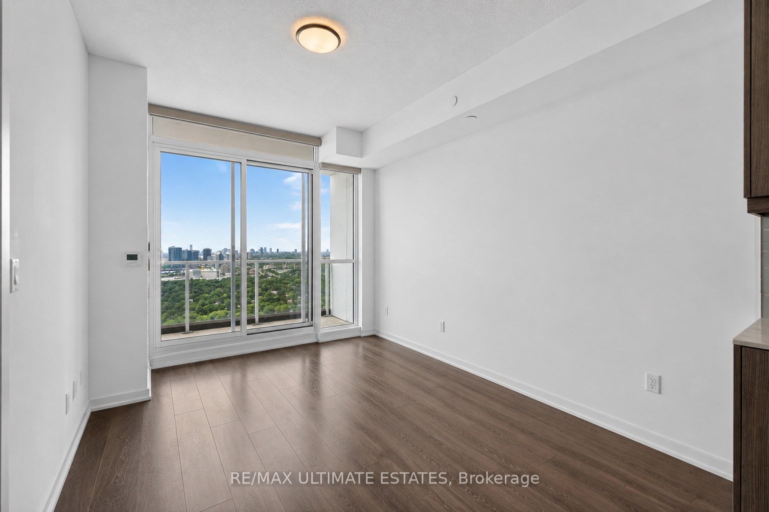 32 Forest Manor Road 2301