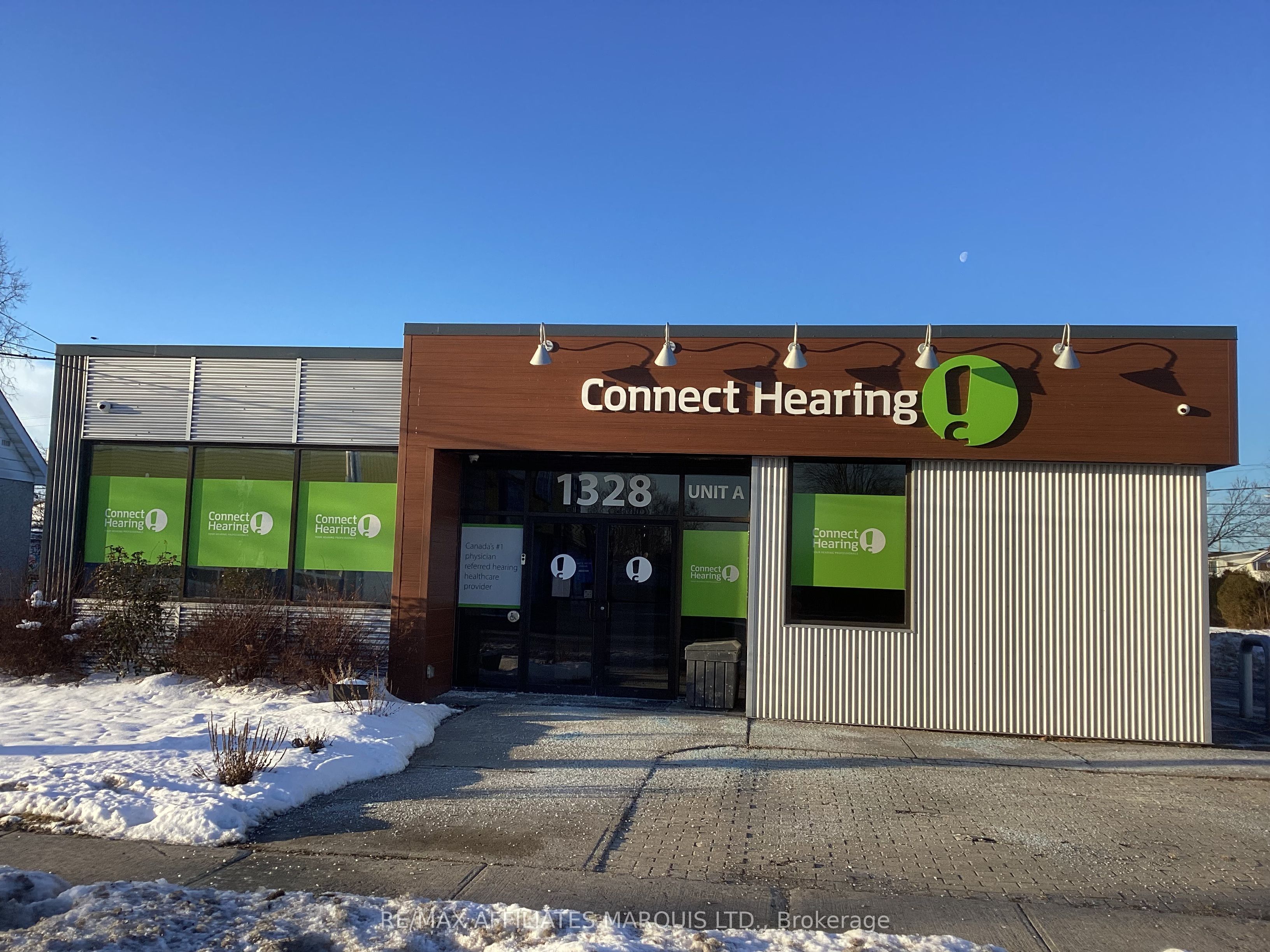 Photo 1 of 2 — 1328 Pitt Street, Cornwall, ON K6J 3T6