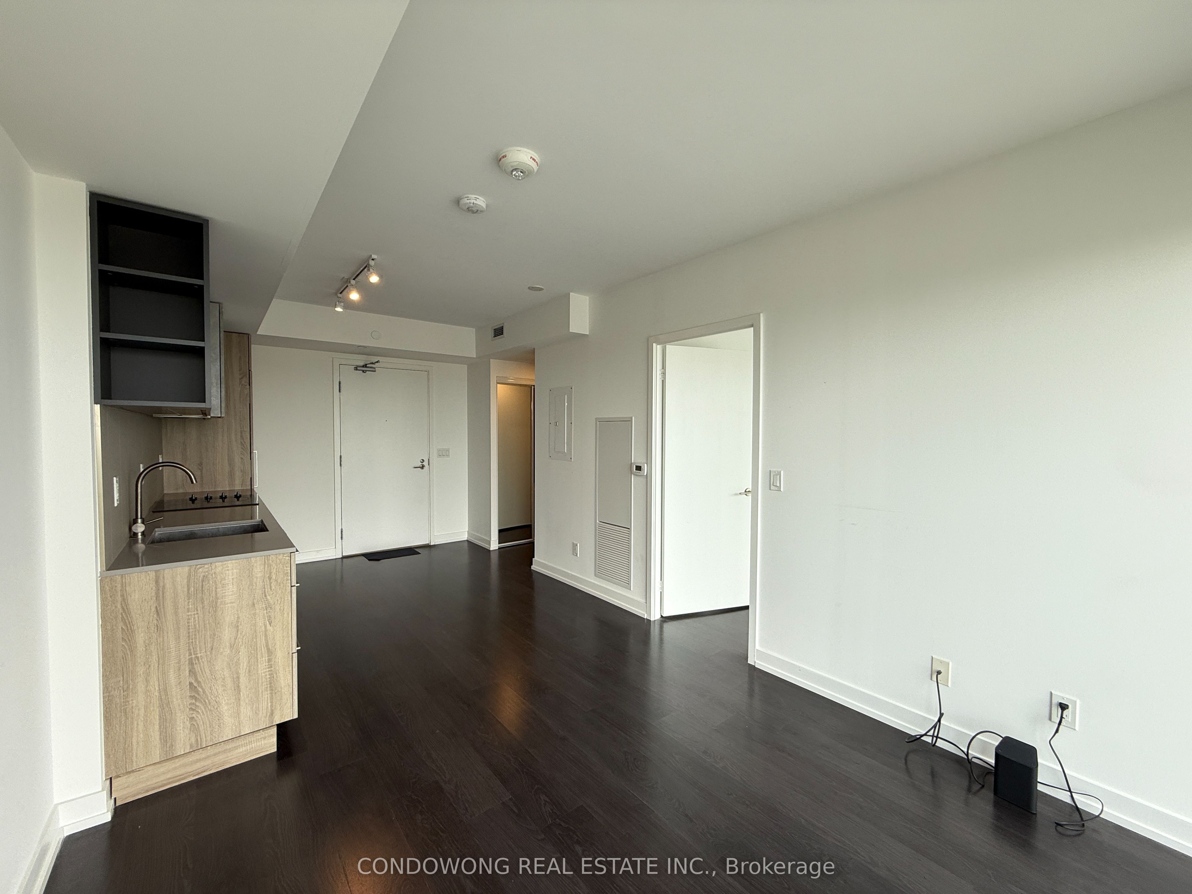 19 Western Battery Road 2218