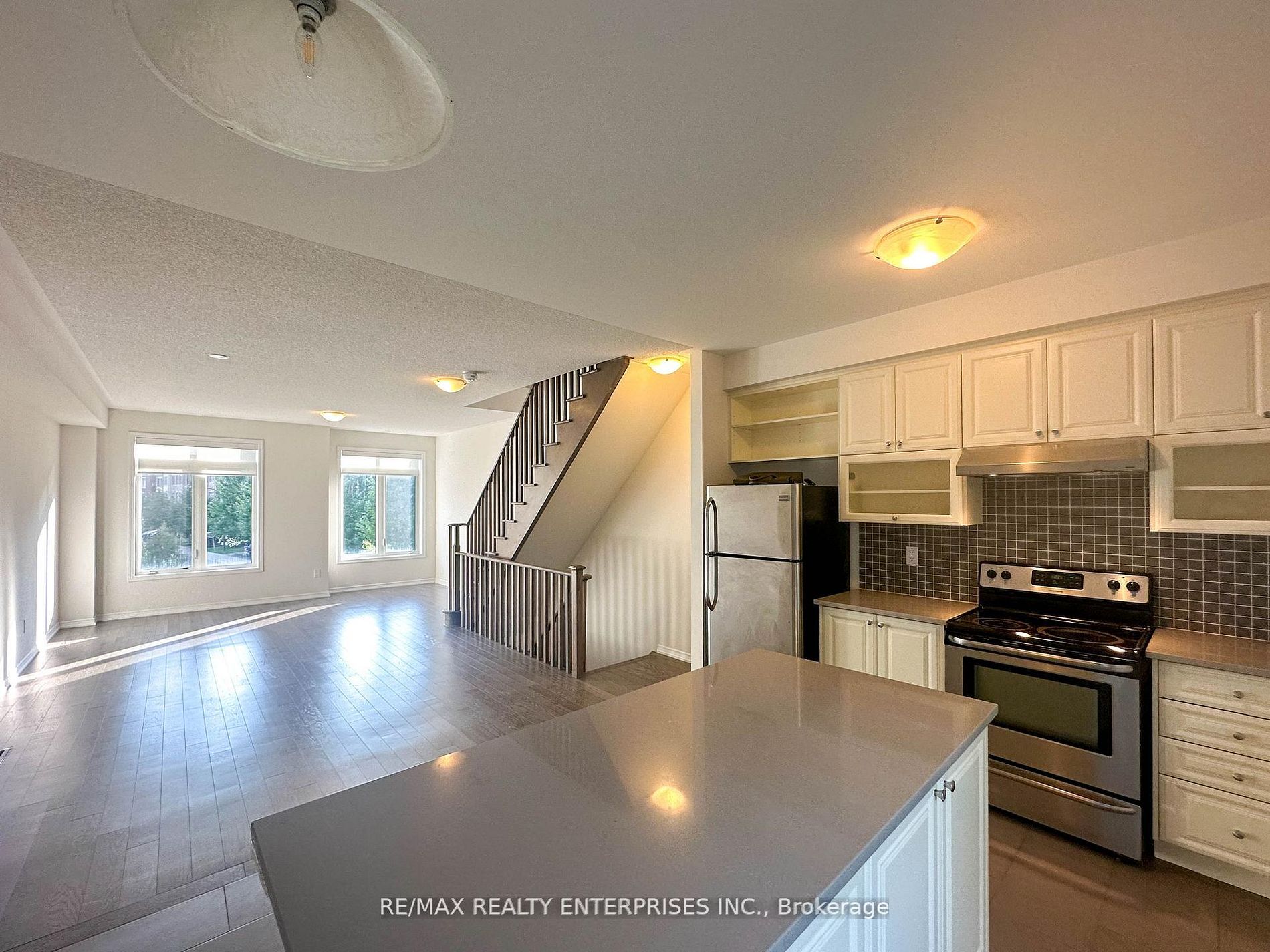 409 Ladycroft Terrace 27