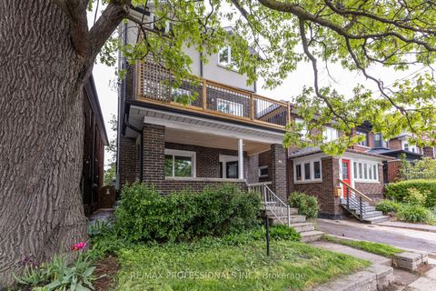 130 Jane Street C Toronto ON M6S 3Y6