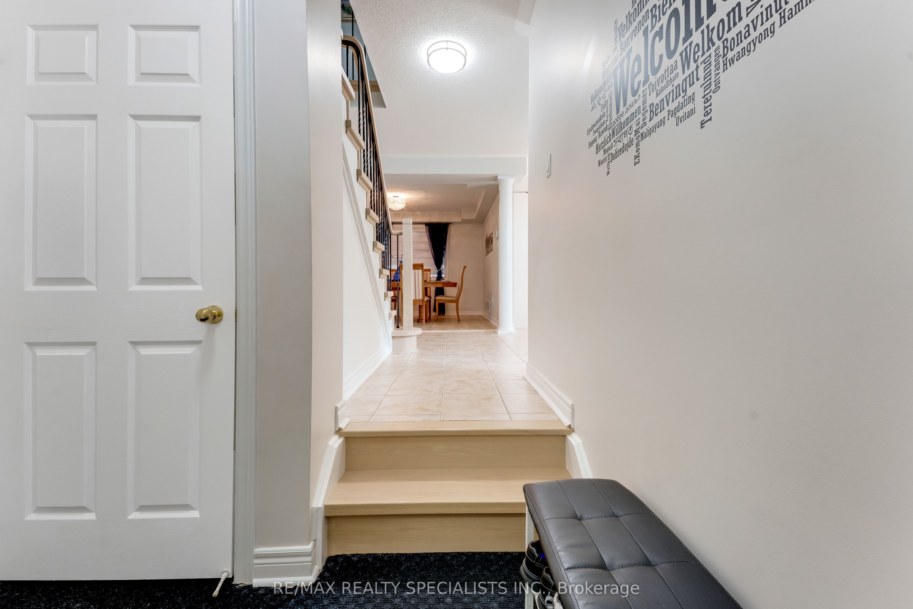 54 Red Plant Crescent