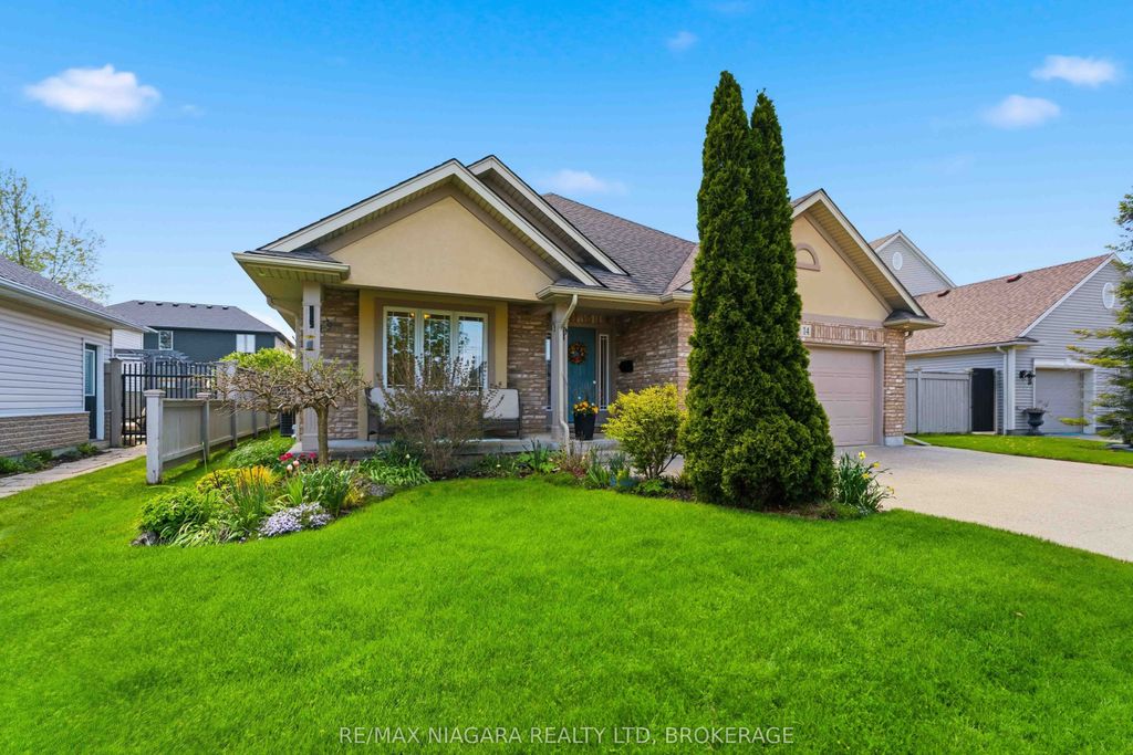 Photo of 14 Nicholas Drive, St. Catharines, ON L2S 4C2 (MLS # X13117922)