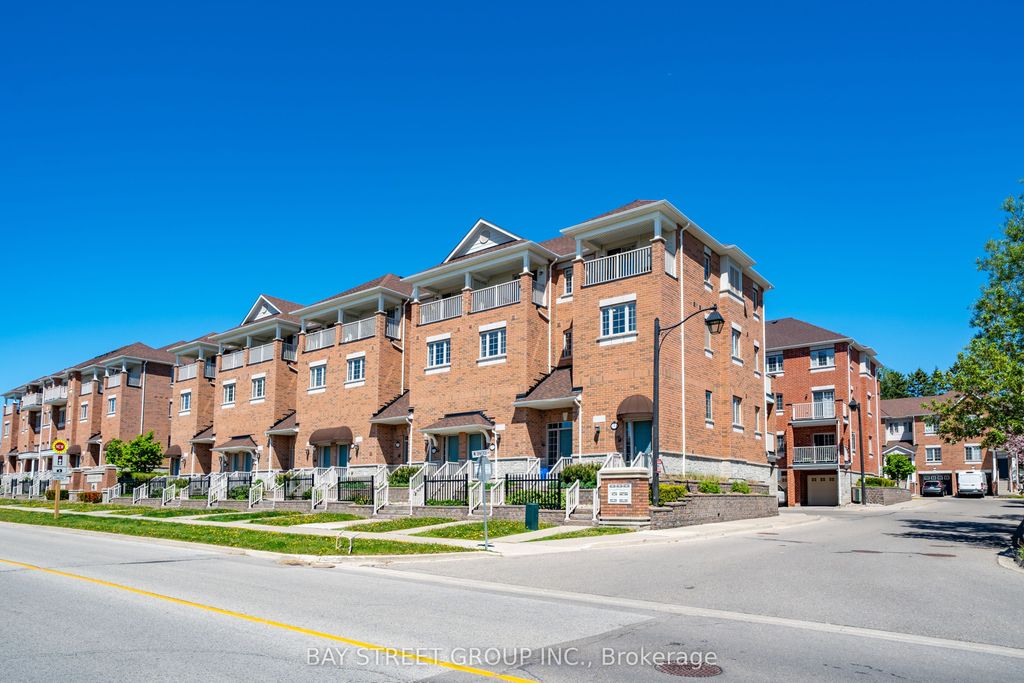 Photo of 141 Silverwood Avenue, Richmond Hill, ON L4S 0C9 (MLS # N13159580)