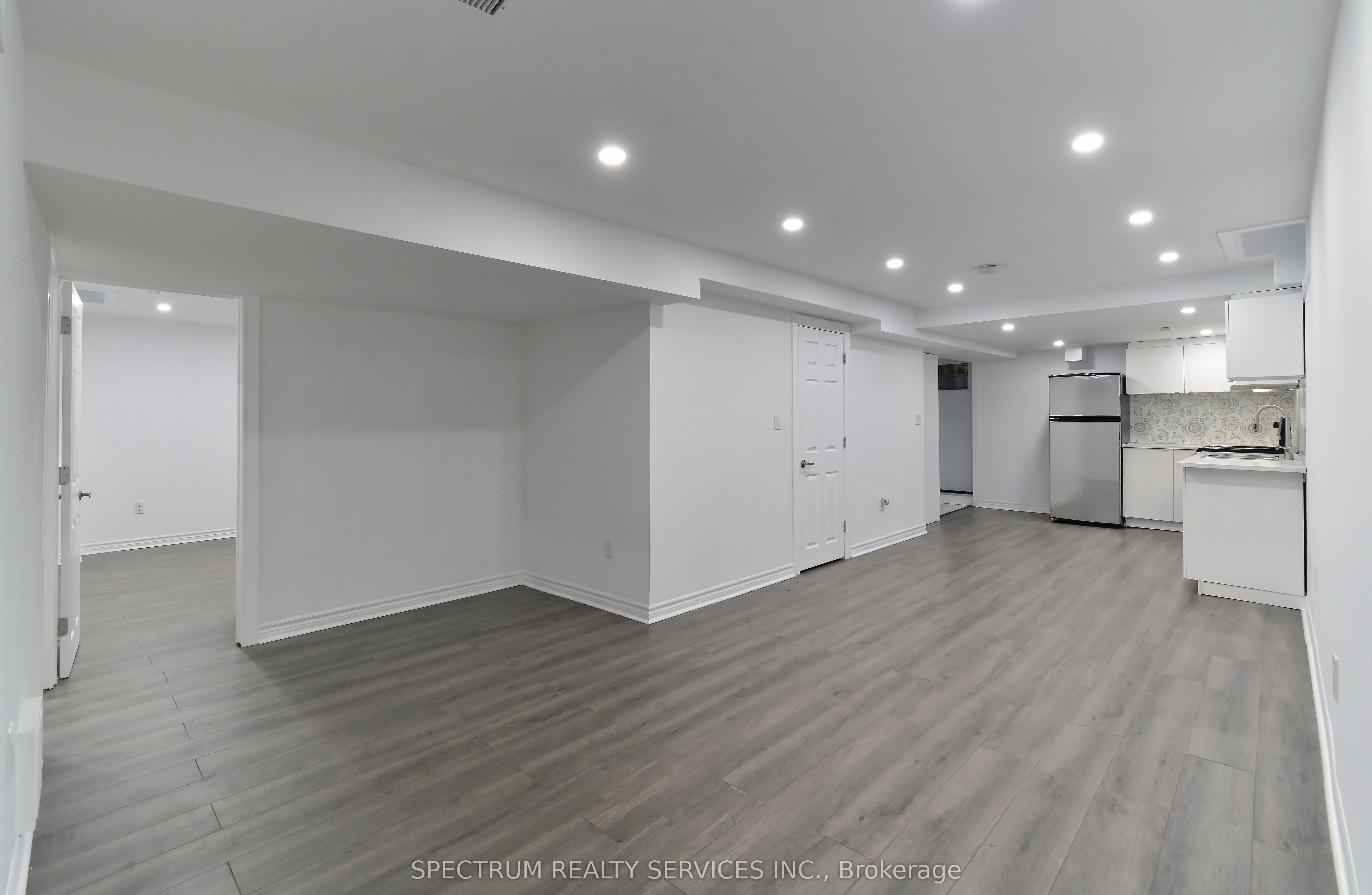 22 Lanterna Crescent Bsmt