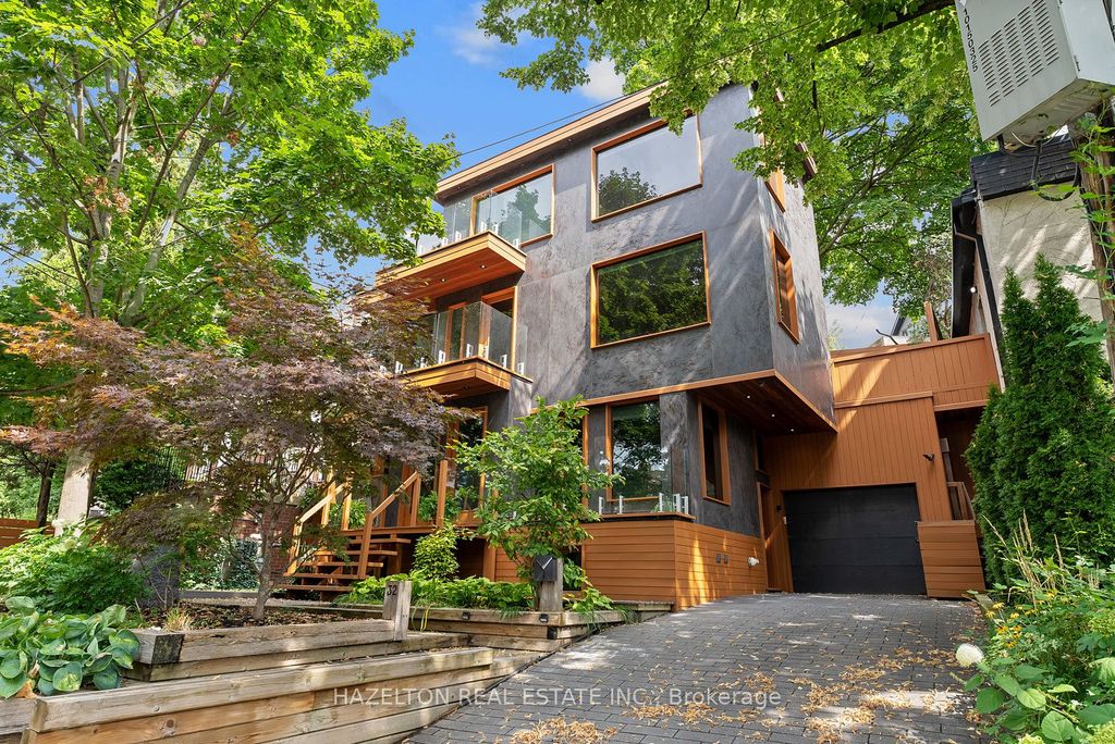Photo of 32 Regal Road, Toronto, ON M6H 2J7 (MLS # W12351591)