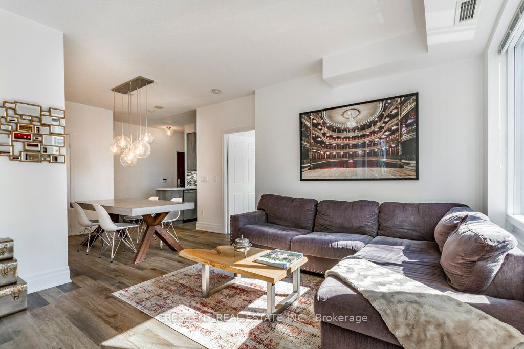Photo of 35 Balmuto Street #701, Toronto, ON M4Y 0A3 (MLS # C12407804)