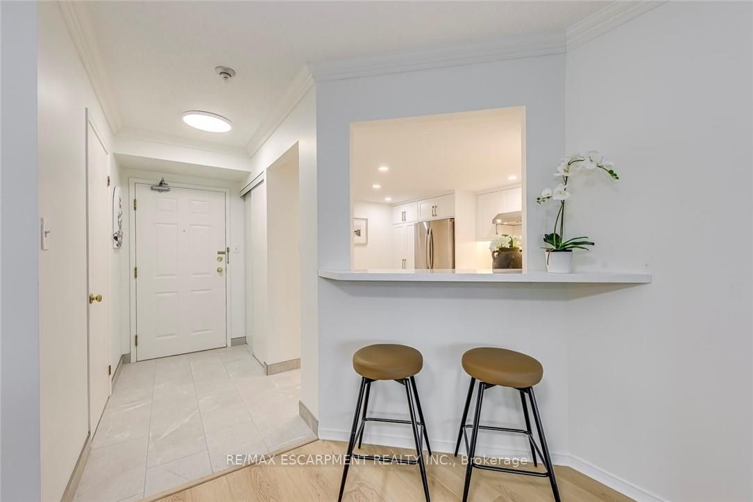 5080 Pinedale Avenue 902